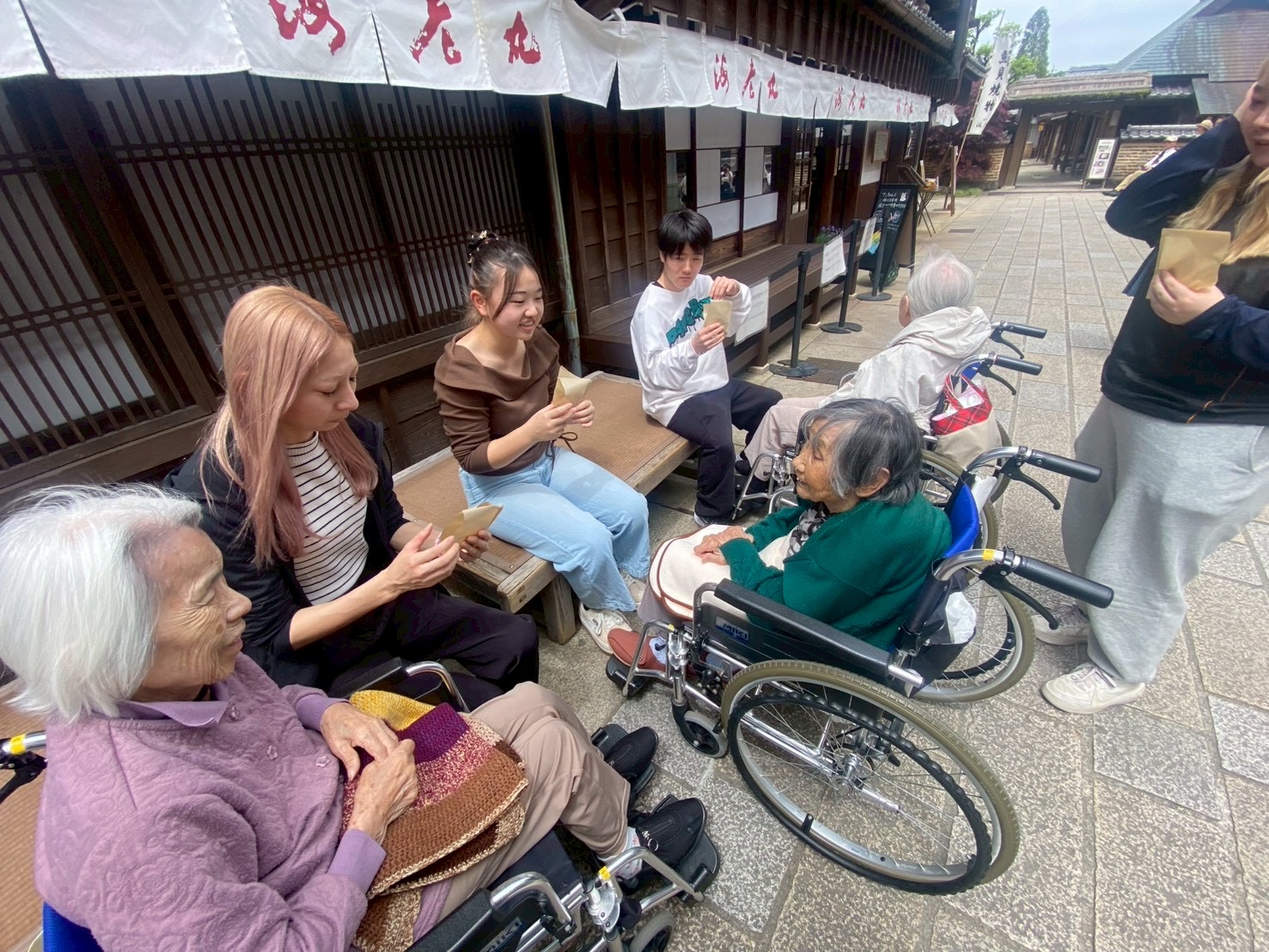 特定施設入居者生活介護　虹の夢津