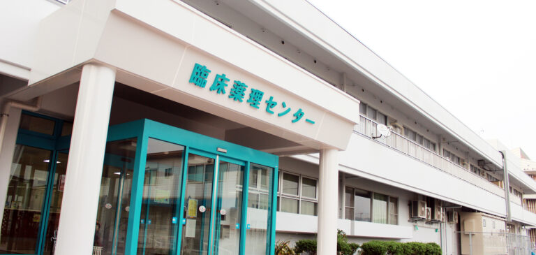 サービス付き高齢者向け住宅（特定施設）ホスピタウンハウス