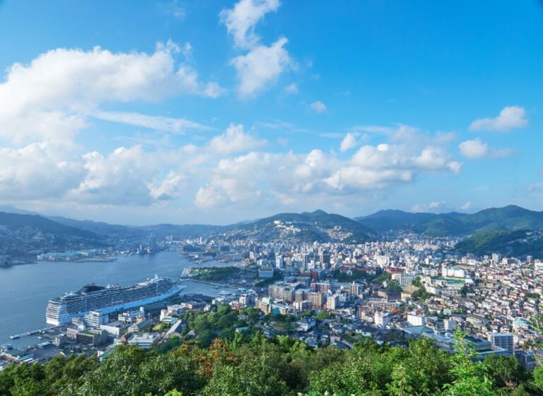 南山手十三番館