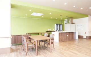 特別養護老人ホーム　かがやきの郷福楽園（ユニット型）