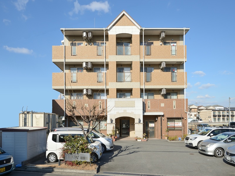 介護付有料老人ホーム　プレザンメゾン寝屋川