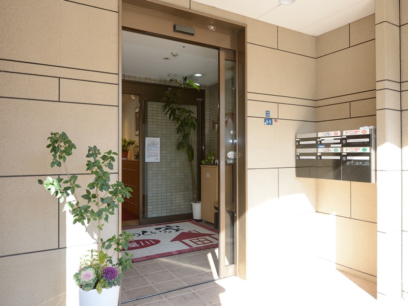 介護付有料老人ホーム　プレザンメゾン寝屋川