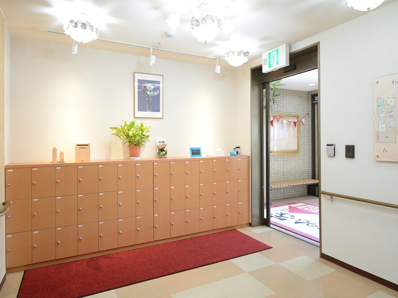 介護付有料老人ホーム　プレザンメゾン寝屋川
