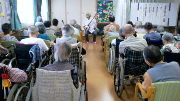 特別養護老人ホーム　芳徳の郷ほなみ