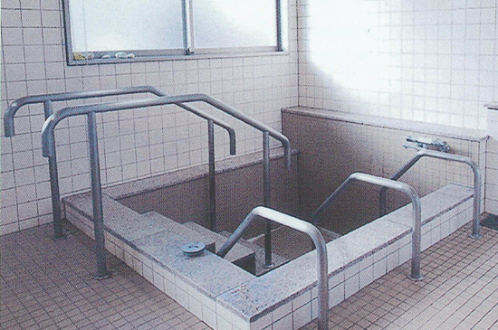 特別養護老人ホーム　芳徳の郷ほなみ