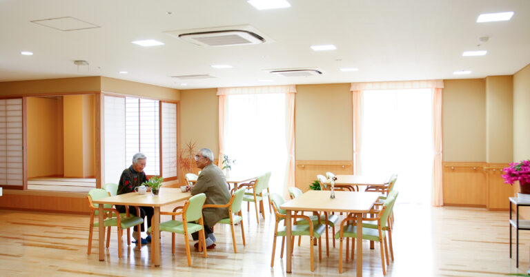 ユニット型地域密着型特別養護老人ホーム 長春苑