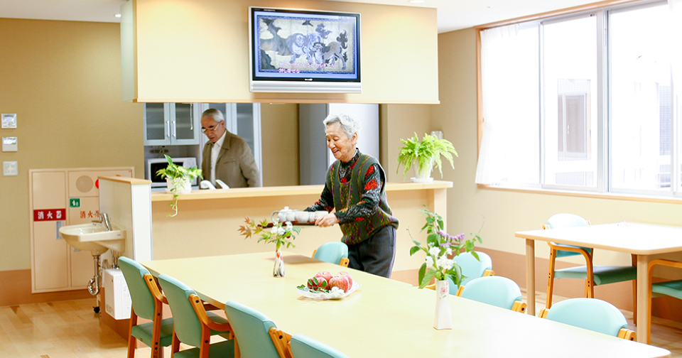 ユニット型地域密着型特別養護老人ホーム　　長春苑
