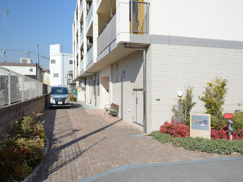 介護付有料老人ホームプレザンメゾン此花高見