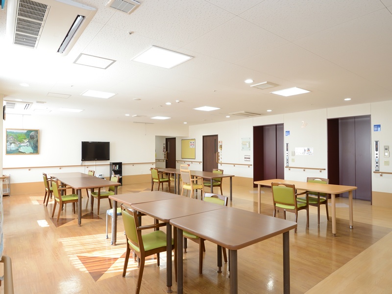 介護付き有料老人ホーム　プレザンメゾンさいたま南与野