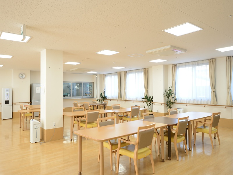 介護付き有料老人ホーム　プレザンメゾンさいたま南与野
