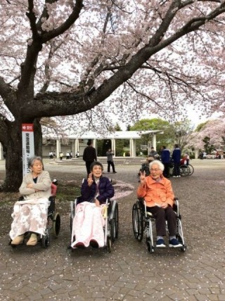 花水木岩瀬館
