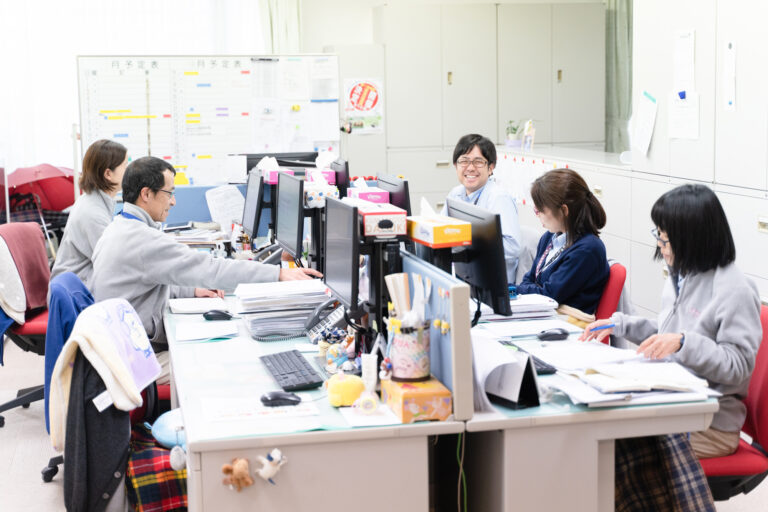 特別養護老人ホーム　木下川吾亦紅