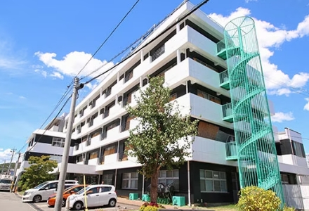 サービス付き高齢者向け住宅　モン・サンながさき