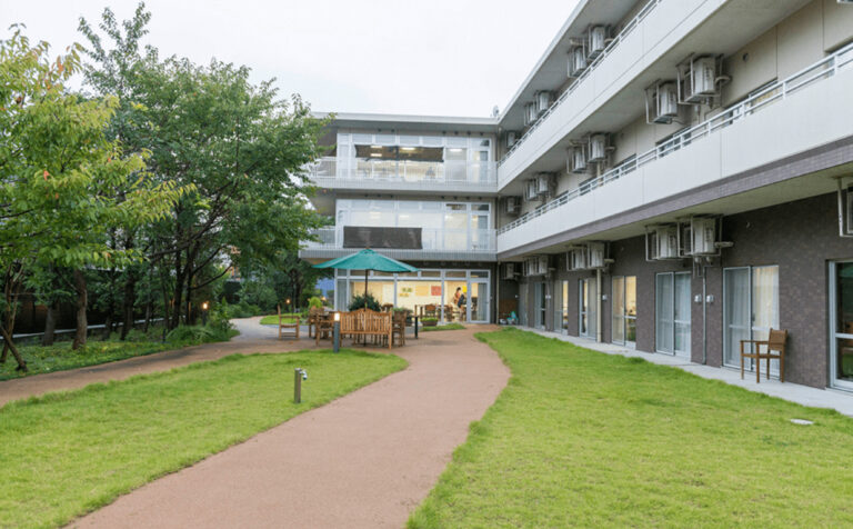 もみの樹・横浜鶴見