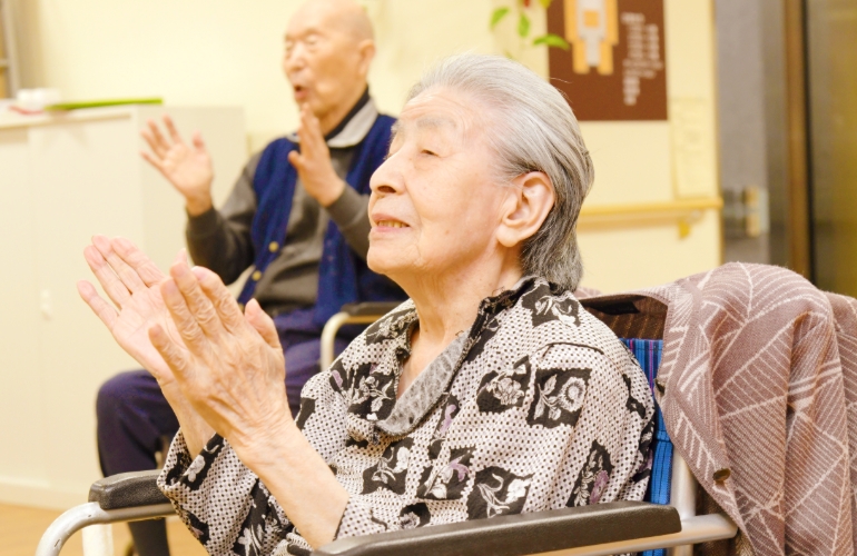 特別養護老人ホーム　けいあいの郷緑園